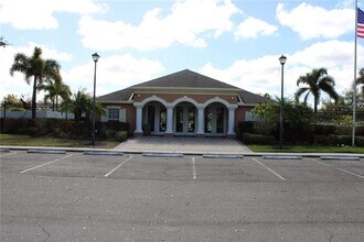 5016 Misty Canal Pl in Bradenton, FL - Building Photo - Building Photo
