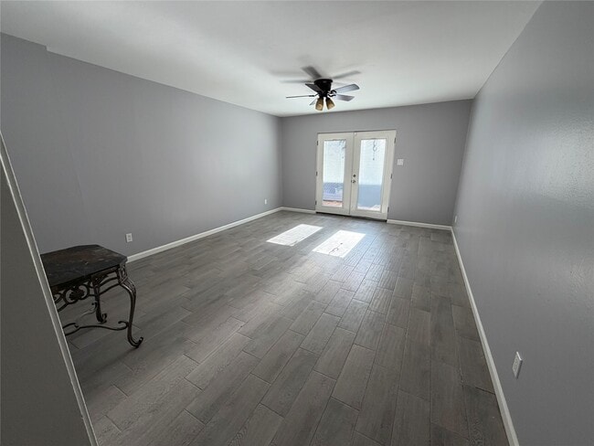 property at 5212 Arboles Dr