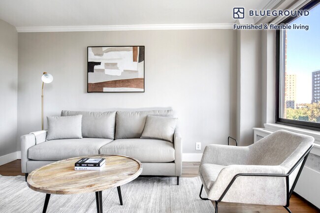 792 Columbus Ave, Unit FL11-ID1001 in New York, NY - Building Photo - Building Photo