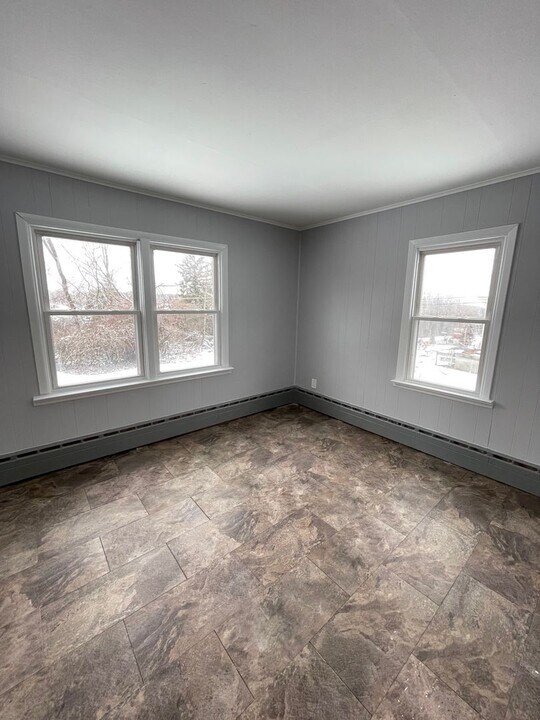 1132 US-44 in Clintondale, NY - Building Photo