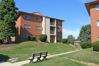 Governor Sproul Apartments photo'