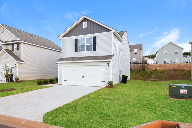 2199 Southlea Dr in Inman, SC - Foto de edificio - Building Photo