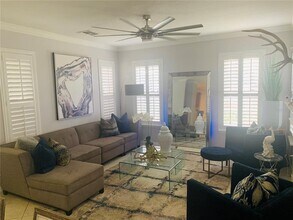 319 N Hampton Ave in Orlando, FL - Building Photo - Building Photo