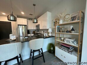 152 Liverpool St in Boston, MA - Building Photo - Building Photo