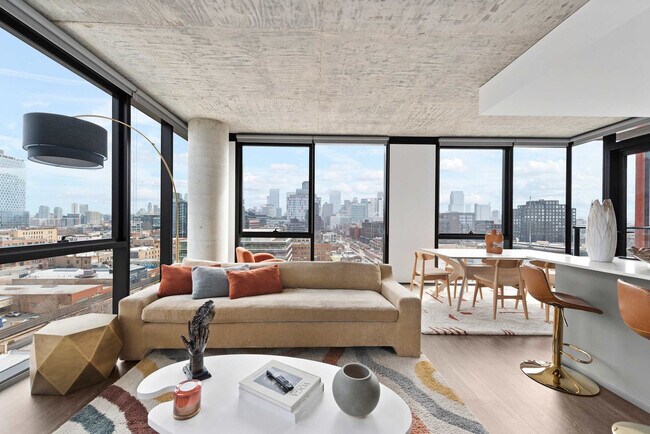 160 N Elizabeth St in Chicago, IL - Building Photo - Building Photo