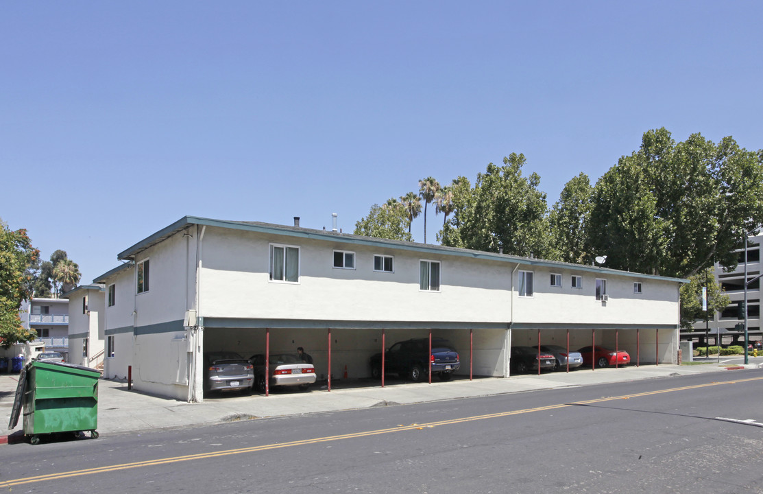 Fourth St. Apartments in San Jose, CA - Foto de edificio