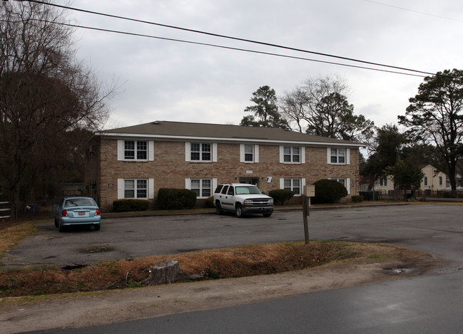 Evergreen in Charleston, SC - Building Photo - Building Photo