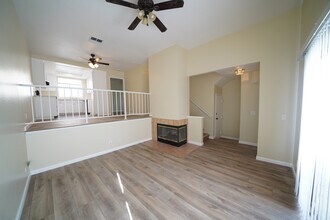 27663 Ironstone Dr in Santa Clarita, CA - Building Photo - Building Photo