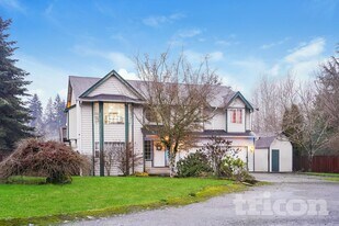 22906 128th Ave E in Graham, WA - Building Photo