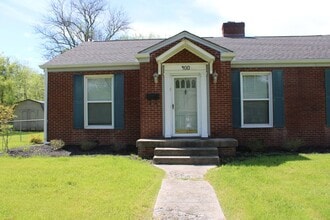 400 Pennsylvania Ave in Lebanon, TN - Building Photo - Building Photo
