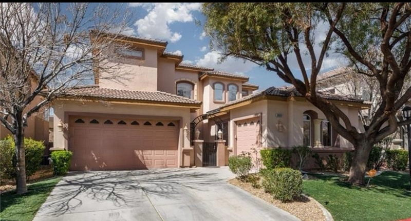 8089 Villa Del Cielo St in Las Vegas, NV - Building Photo