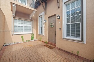 622 SW 147th Ter in Pembroke Pines, FL - Building Photo - Building Photo