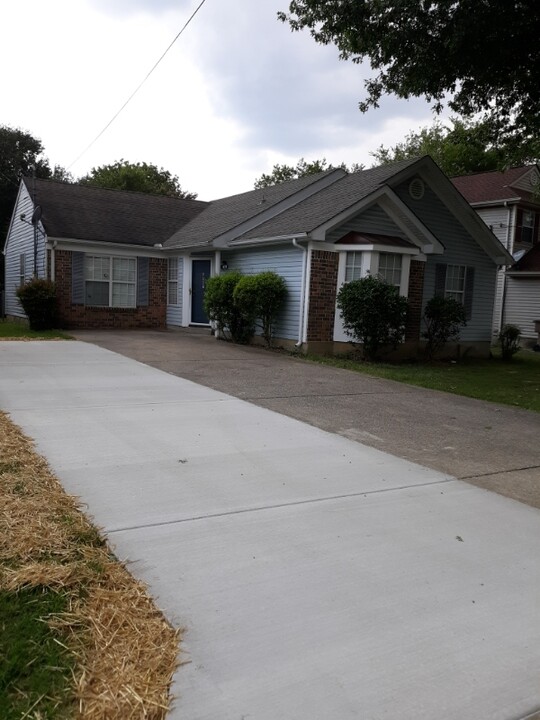 3948 Pepperwood Dr in Nashville, TN - Building Photo