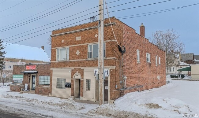1204 Niagara St in Niagara Falls, NY - Building Photo - Building Photo