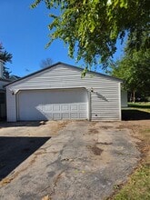 940 W Weiland Ave in Appleton, WI - Building Photo - Building Photo