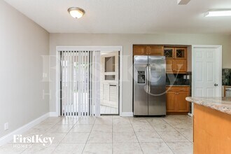 1400 NW 42nd St in Oakland Park, FL - Building Photo - Building Photo