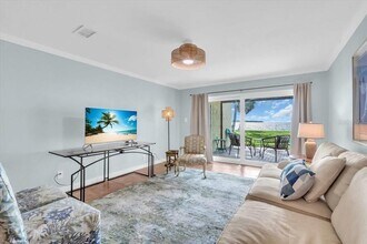 7300 Sunshine Skyway Ln S in St. Petersburg, FL - Building Photo - Building Photo