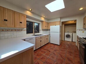 570 1/2 Garcia St in Santa Fe, NM - Building Photo - Building Photo