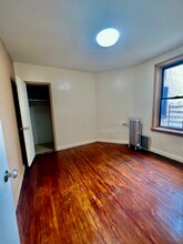 358 Bergen Ave, Unit 3BR in Jersey City, NJ - Foto de edificio - Building Photo