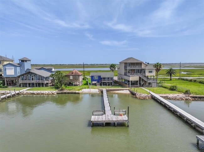 property at 11708 Sportsman Rd