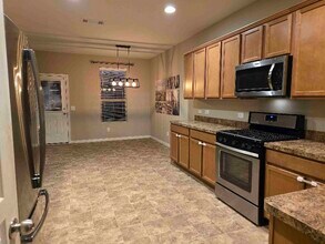 13911 Rock Range Ln in Houston, TX - Foto de edificio - Building Photo