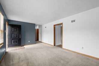 1311 W Worley St in Columbia, MO - Building Photo - Building Photo