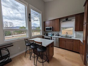 274 Ragged Mountain Rd in Danbury, NH - Building Photo - Building Photo