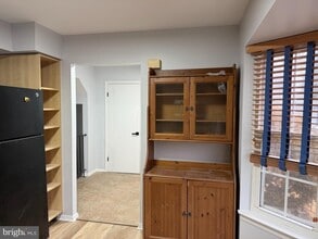 11573 Sullnick Way in Gaithersburg, MD - Building Photo - Building Photo