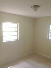 38510 New Haven Dr in Dade City, FL - Building Photo - Building Photo