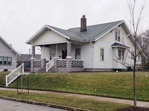 1028 Highland Ave in Lafayette, IN - Building Photo - Building Photo