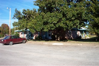 Arbuckle Ridge Apartments in Maysville, OK - Building Photo - Building Photo