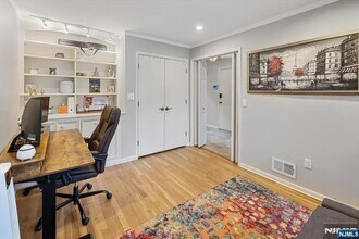 87 Sullivan Dr in West Orange, NJ - Building Photo - Building Photo