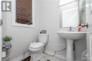 607 Sunburst St in Ottawa, ON - Building Photo - Building Photo