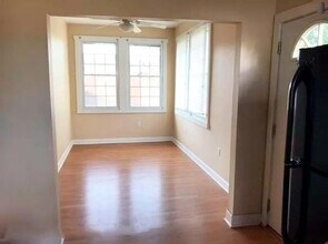 3138 Louisiana Ave Pkwy, Unit Upper in New Orleans, LA - Building Photo - Building Photo