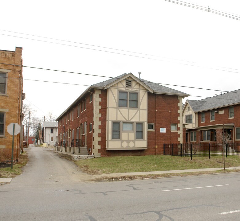 1504 N 4th St in Columbus, OH - Building Photo