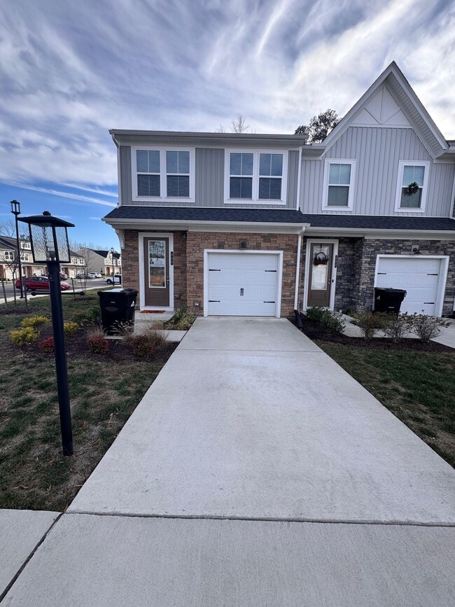 property at 8603 Underhill Dr