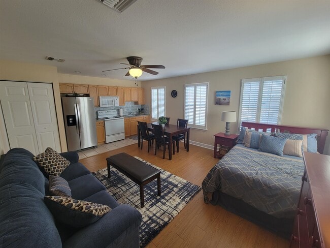 3223 Whitman Way in Tallahassee, FL - Building Photo - Building Photo