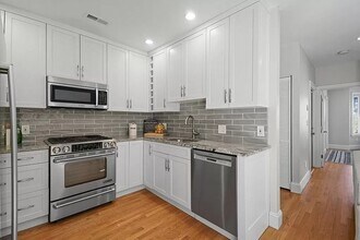 33 Gates St in Boston, MA - Building Photo - Building Photo