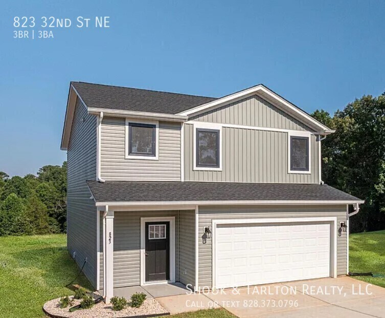 823 32nd St NE in Conover, NC - Foto de edificio