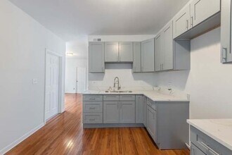 6239 S Honore St in Chicago, IL - Foto de edificio - Building Photo