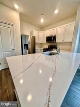 98 Arlotta St in Glassboro, NJ - Building Photo - Building Photo