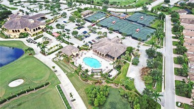 10572 Smoke House Bay Dr in Naples, FL - Foto de edificio - Building Photo