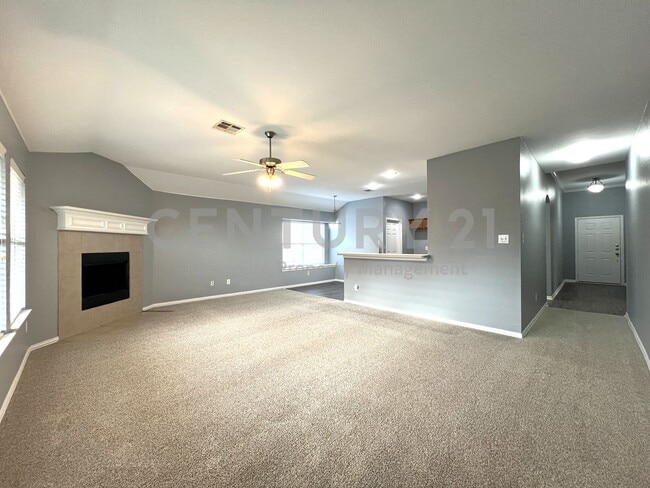 4333 Rockmill Trail in Fort Worth, TX - Building Photo - Building Photo