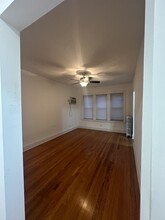 2333 W Farwell Ave in Chicago, IL - Building Photo - Building Photo