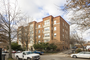 1615 Kenyon St NW Apartamentos