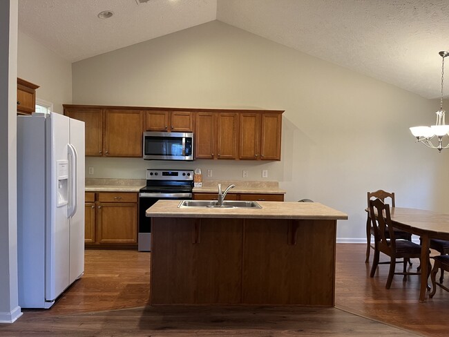 395 Devon Chase Hill in Gallatin, TN - Building Photo - Building Photo