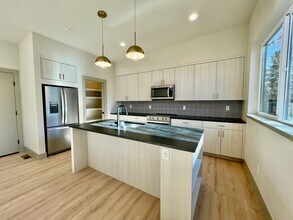 Spacious & Stunningly Remodeled Duplex in Central Fort Collins in Fort Collins, CO - Building Photo - Building Photo