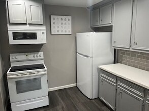 109 Dooley St in Prairie View, TX - Building Photo - Building Photo