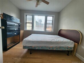 715 Burnside Ave-Unit -7 in East Hartford, CT - Building Photo - Building Photo