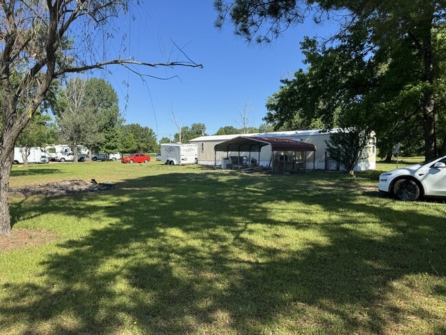 property at 1945 Tar Landing Rd